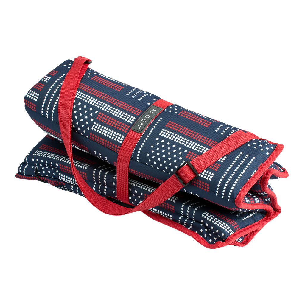 USA Curling Custom Heat Cushion + Battery Bundle